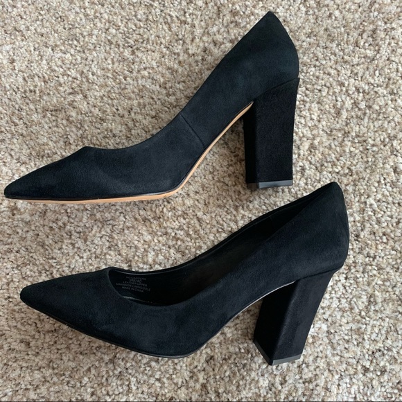 Vince Camuto Candera Block Heel Pump 9M Bl… - Picture 4 of 7